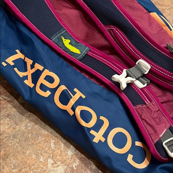 LIKE NEW Cotopaxi Luzon Eighteen Backpack - Picture 3 of 7